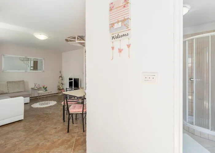 Leni Near Lejlighed Poreč